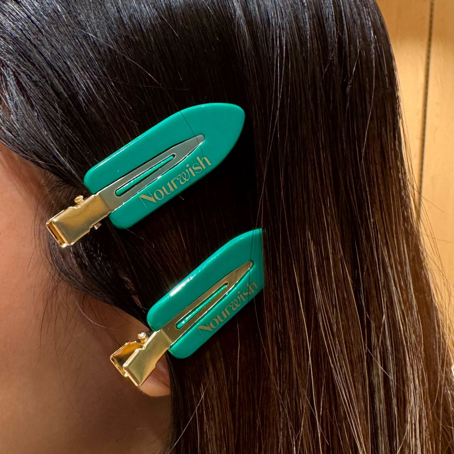 Nourwish Crease-Free Clips